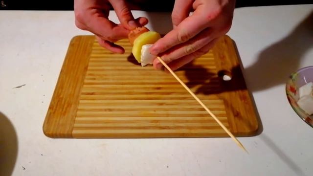 ШАШЛЫЧОК ИЗ САРДЕЛЕК И КАРТОФЕЛЯ. Рецепт для начинающих кулинаров. Вкусно и никаких сложностей!
