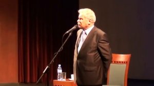 1 Сергей Никоненко читает Есенина