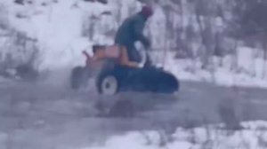 Покатушки на мотоблоке по льду