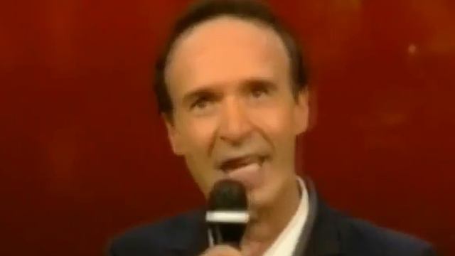 ROBERTO BENIGNI canta BERLUSCONI a VIENI VIA CON ME (08-10-2010) смотреть онлайн