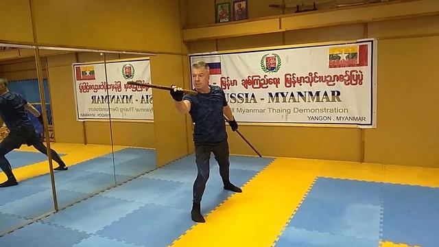 ШАН ГИ.  Форма с парными мечами "Прекрасный меч", часть 2