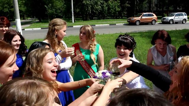 Сборы жениха и невесты. Видеосъёмка на свадьбу в Москве и Подрлске 9153299688 Владимир