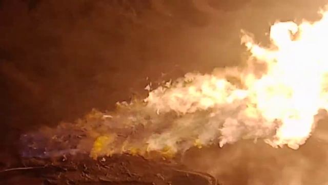 Сжигание газа на амбаре смотреть онлайн