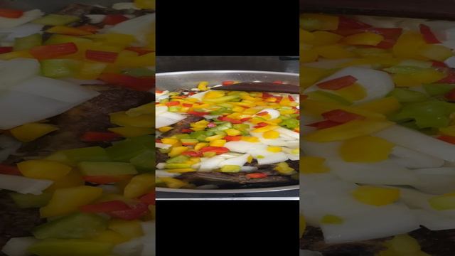 Свиные ребра с картошкой и луком.Часть 1. смотреть онлайн