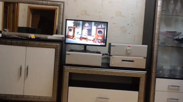 Musical Fidelity M8 PRE 500s. And Monitor Audio PL-300. Part 1 смотреть онлайн
