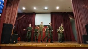 Танец "Я солдат"