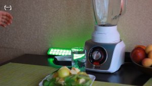 Смузи яблоко, киви и мелисса