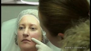 Приподнимаем уголки губ и черты становятся мягче