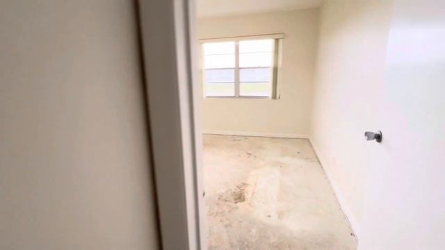 Post inspection walk-through of 28 Chatham B West Palm Beach смотреть онлайн