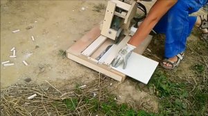 Станочек для резки  керамической плитки  из  болгарки