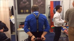 Николай Сотский. Упражнения с Бизон-1 для дельтовидных мышц.