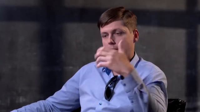 Олег Комолов про гастарбайтеров,нерегулируемый найм,и Новое Средневековье. смотреть онлайн