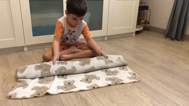 Лайфхак 2 - как легко застелить самому пледом кровать смотреть онлайн