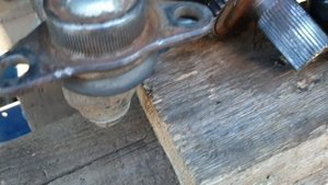 Снятие прикипевшей(приклеенной ) передней ступицы volvo xc90