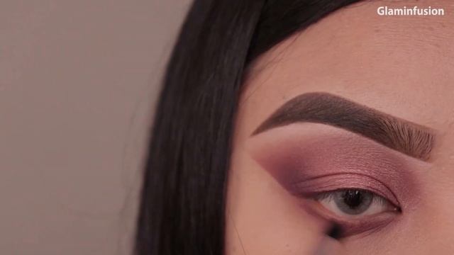 Easy Eye makeup Tutorial ft. NYX Away we glow eyeshadow palette | Glaminfusion смотреть онлайн