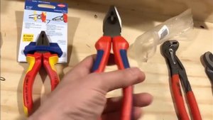 Электрик в США. Ходовые размеры ШГИ в США. Knipex vs. Klein.