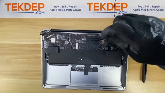 2013 Apple MacBook Air 13" | Disassembly Teardown Guide A1466 смотреть онлайн