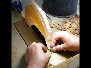 Обработка янтаря на Янтарный Ювелирпром