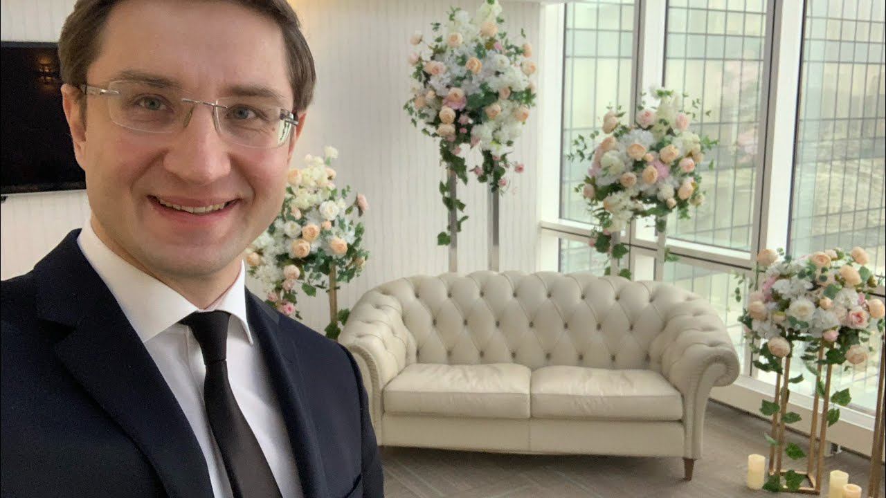 Панорамные залы с видом на Москву отеля Crowne Plaza - видео обзор