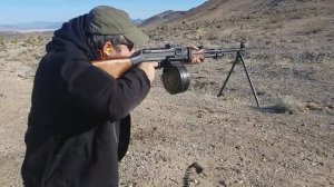 RPD light machine gun/Ручной пулемет РПД