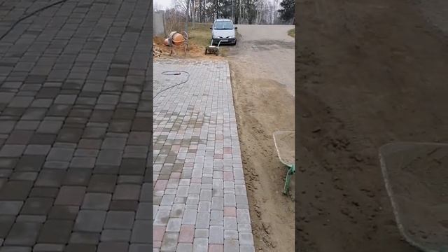 тротуарная плитка с браком... смотреть онлайн