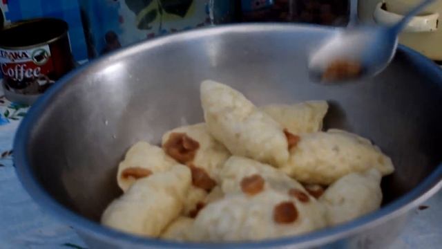 ГОТОВИМ ВАРЕНИКИ С МАРИЕЙ СЕМЕНОВНОЙ .СМАЧИЛО ДЛЯ ВАРЕНИКОВ . смотреть онлайн