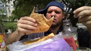 МУКБАНГ чебуреки/MUKBANG PASTIES