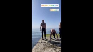 ОЛЕГ МОНГОЛ, САНЯ БЫК И БЕЗУМНЫЙ ПАША ЗАНИМАЮТСЯ СПОРТОМ И КУПАЮТСЯ В ЧЁРНОМ МОРЕ