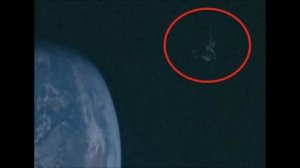 "НЕЧТО" появилось около Земли. Таинственный объект появился на орбите Земли и посылает нам сигналы.