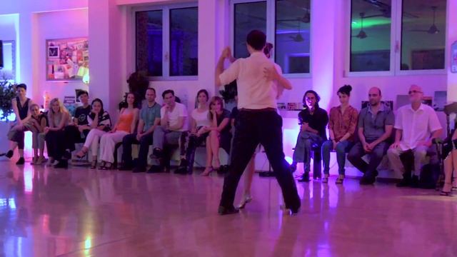 Relja y Kira / Performance - Improvisation смотреть онлайн