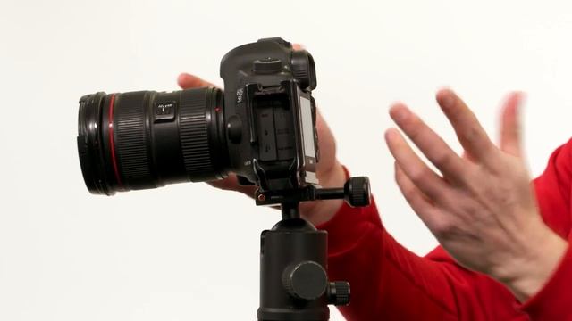 How and Why to Use a Camera L Bracket Accessory смотреть онлайн