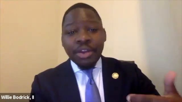 Community Forum: How Do We Police the Police? смотреть онлайн