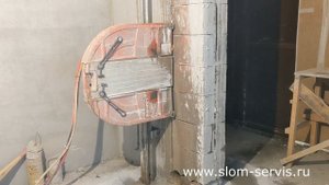 Расширение проема стенорезной машиной