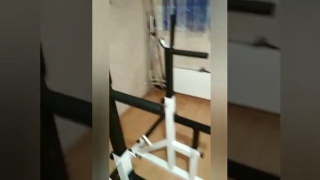 Обзор стойки для жима и приседания со страховкой, от интернет магазина Sportlim. Ru