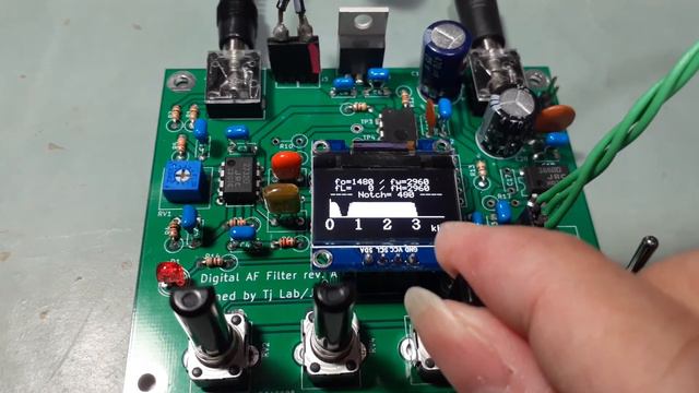 Digital AF Filter using dsPIC33FJ64GP802 смотреть онлайн