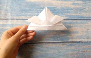 Простая фигурка оригами "шлем японского воина"