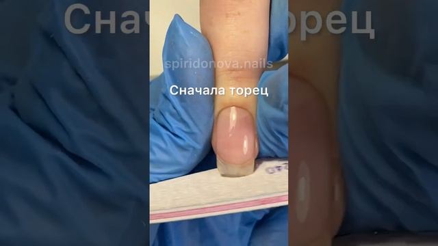 Ремонт ногтя. Как убрать трещину на ногте. #ногти #ногтиковров #ремонтногтя #сломанныйноготь