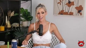 Holly Hotwife: The Hotwife Kink Explained and Hooking Up With Fans!