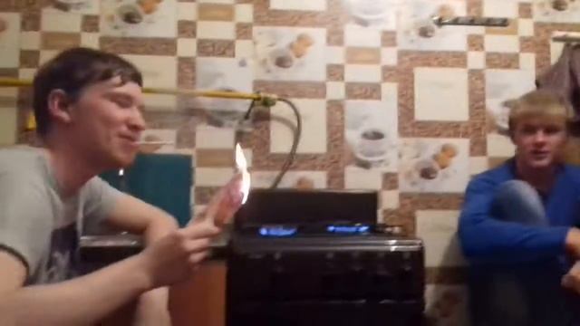 Дайте денег!!! смотреть онлайн