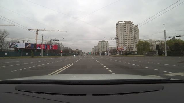 Круговое движение. Проезд перекрестков. Площадь Ванеева, Минск.