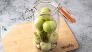 Соленые зеленые помидоры