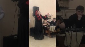 Патимат Расулова душевно поет? Даргинские песни?в ее исполнении всегда приятно слушать?✅Арадеш