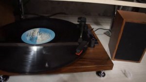 Обзор виниловый проигрыватель Ritmix LP-280 buk