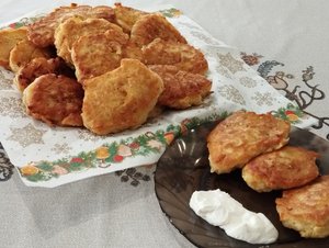 Оладьи с тушеной капустой на кефире Воздушные , нежные