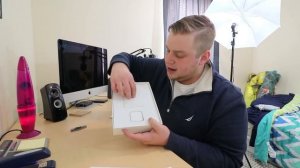 9.7 inch iPad 32 GB WiFi 2017 Unboxing (GOLD)