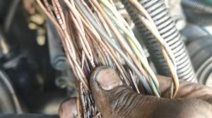 Для любителей укладывать проводку в гофру. Volvo B7R 2008г.