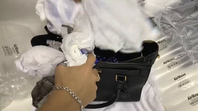 Как красиво упаковать сумку и рюкзак перед продажей и придать товарный вид