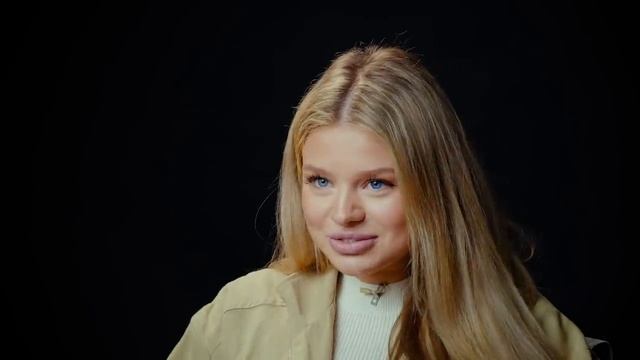 Вероника Золотова о внешности и комплексах, влюбленности и мечтах, дружбе и родителях для «вМесте» смотреть онлайн