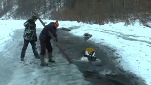 На снегоходе по воде ч.3 Утопили.