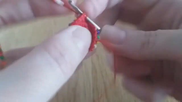 Мастер класс Шар - брелок вязаный бисером